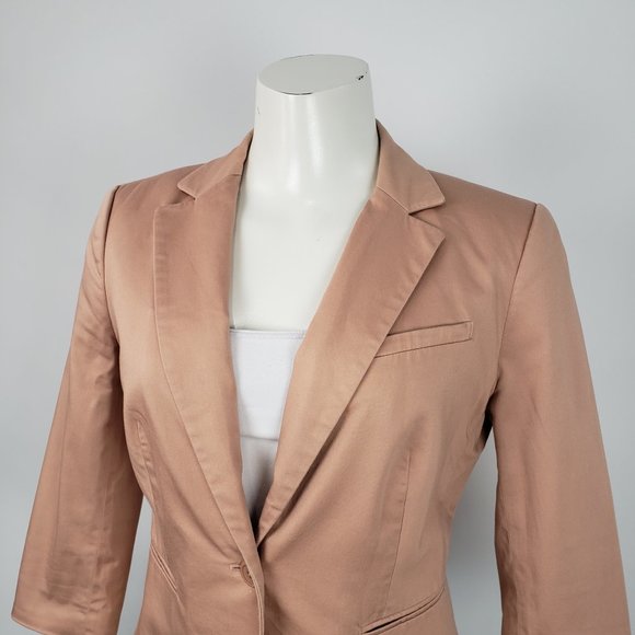 ***SOLD*** RW&CO Pink 3/4 Sleeve Cotton Blazer - Picture 2 of 9